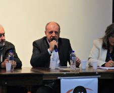 Mesa-redonda no Fórum “Regiões Metropolitanas do Paraná”, no Auditório do Simepar, no Centro Politécnico