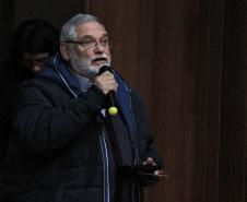 Mesa-redonda no Fórum “Regiões Metropolitanas do Paraná”, no Auditório do Simepar, no Centro Politécnico