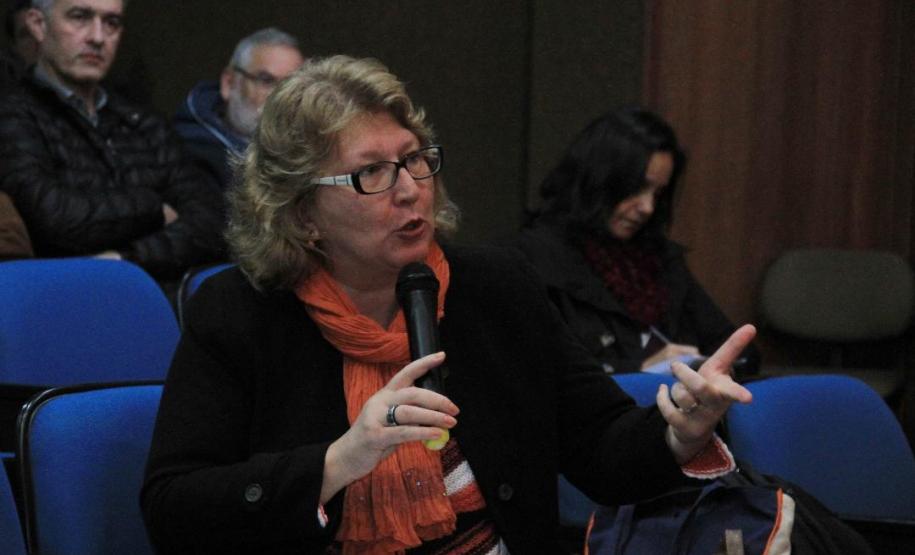 Mesa-redonda no Fórum “Regiões Metropolitanas do Paraná”, no Auditório do Simepar, no Centro Politécnico