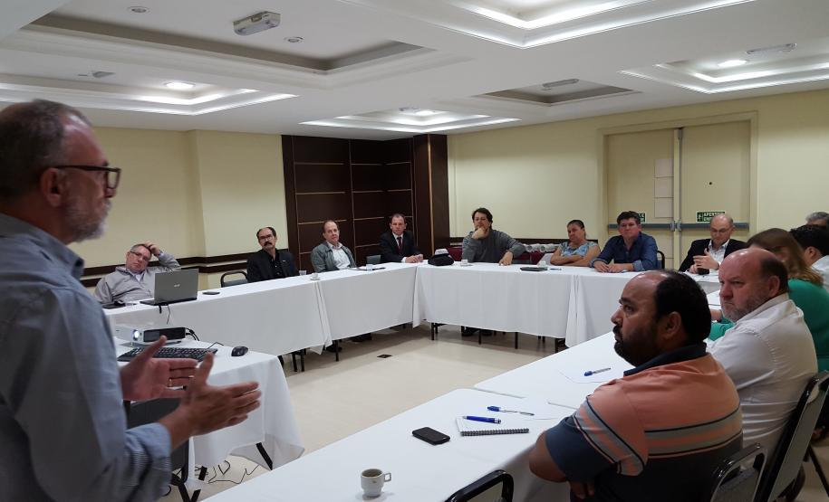 Nesta segunda-feira (23), aconteceu a Reunião Preparatória para a 6ª Conferência Estadual das Cidades para eleger a coordenação e debater o Regimento Interno da mesma.