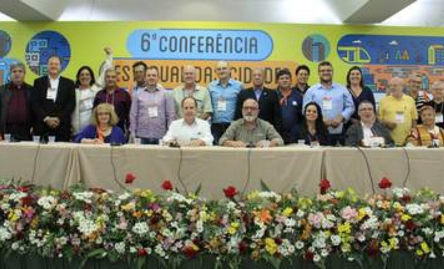 Termina a 6ª Conferência Estadual das Cidades, em Foz do Iguaçu, com eleição de delegados e dos novos conselheiros para 2018 a 2020